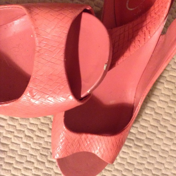 Jessica Simpson wedges - Picture 2 of 4